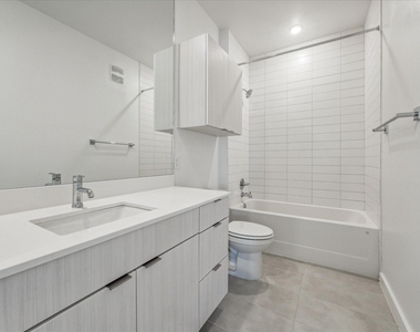 4802 S Congress St - Photo Thumbnail 11