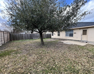 13501 Marie Ln - Photo Thumbnail 19