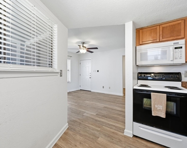 2500 Burleson Rd - Photo Thumbnail 10