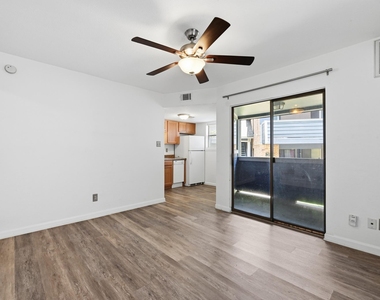 2500 Burleson Rd - Photo Thumbnail 3