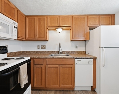 2500 Burleson Rd - Photo Thumbnail 8