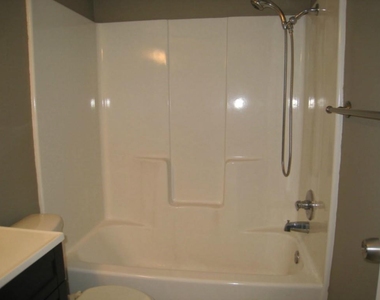 2500 Burleson Rd - Photo Thumbnail 8