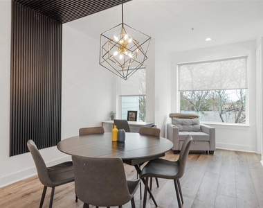 1417 Kramer Ln - Photo Thumbnail 11