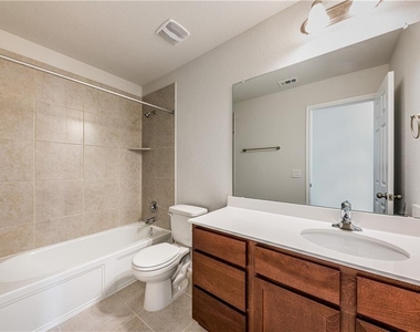 708 Durness Dr - Photo Thumbnail 20