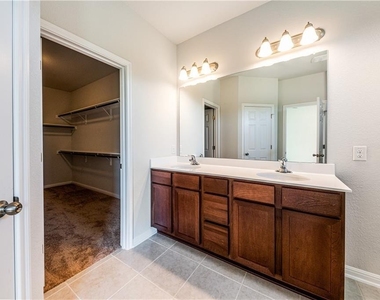 708 Durness Dr - Photo Thumbnail 13