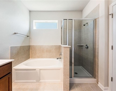 708 Durness Dr - Photo Thumbnail 14