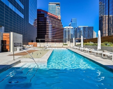 210 Lavaca St - Photo Thumbnail 3