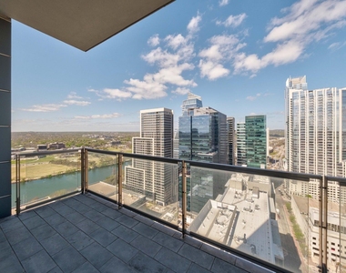 210 Lavaca St - Photo Thumbnail 25