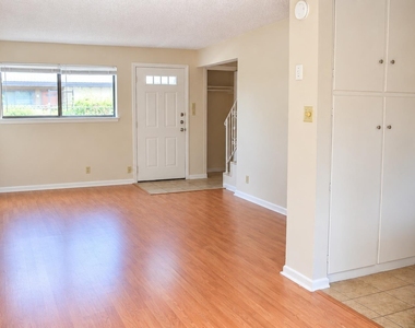 5001 Bull Creek Rd - Photo Thumbnail 2