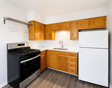 3106 Duval St - Photo Thumbnail 3