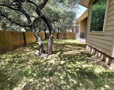 236 Galveston Island Ln - Photo Thumbnail 25