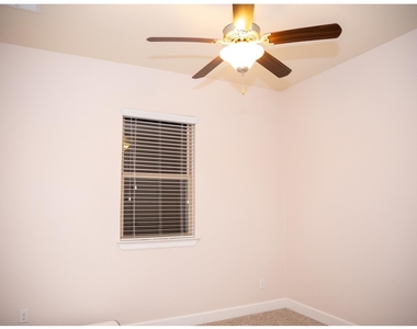 236 Galveston Island Ln - Photo Thumbnail 21