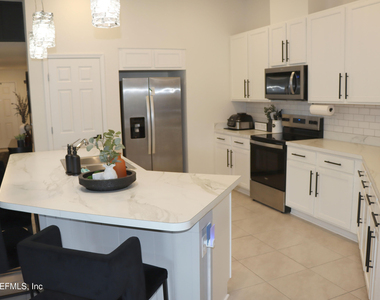 7223 Hawkes Bend Street Street - Photo Thumbnail 23