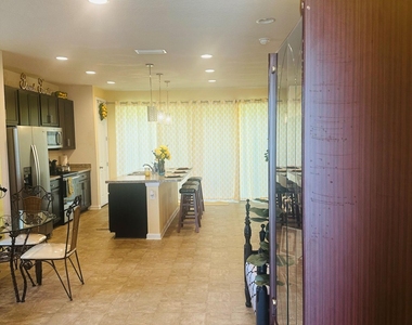 12573 Green Meadow Drive - Photo Thumbnail 9