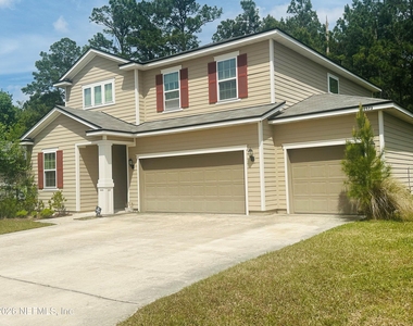 12573 Green Meadow Drive - Photo Thumbnail 4