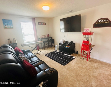 12573 Green Meadow Drive - Photo Thumbnail 25