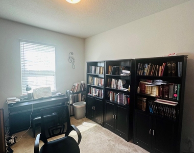 12573 Green Meadow Drive - Photo Thumbnail 13