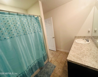 12573 Green Meadow Drive - Photo Thumbnail 37