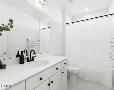 492 Rum Runner Way - Photo Thumbnail 30