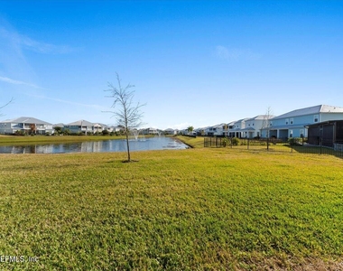 492 Rum Runner Way - Photo Thumbnail 35