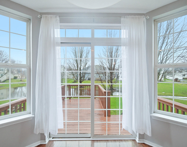 512 Normandy Lane - Photo Thumbnail 22