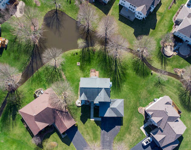 512 Normandy Lane - Photo Thumbnail 32