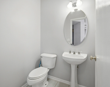 512 Normandy Lane - Photo Thumbnail 14
