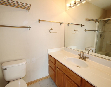 3162 Cambria Court - Photo Thumbnail 12