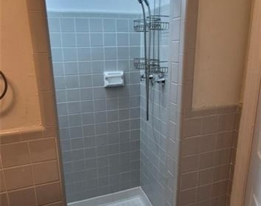 605 Dalrymple Ne - Photo Thumbnail 19