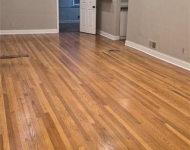 605 Dalrymple Ne - Photo Thumbnail 5