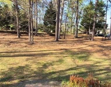 605 Dalrymple Ne - Photo Thumbnail 3