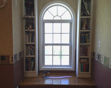 3666 Lakewood Court - Photo Thumbnail 5