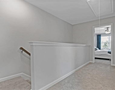 138 Paper Mill Road - Photo Thumbnail 5