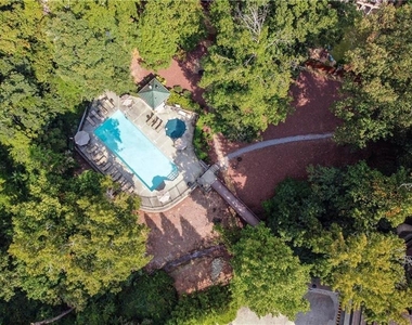 3235 Roswell Road Ne - Photo Thumbnail 16