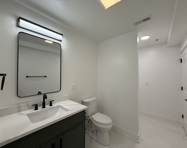 1453 Maple Avenue - Photo Thumbnail 3