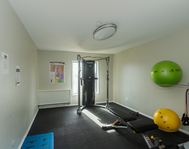 4400 W Lake Avenue - Photo Thumbnail 10