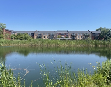 4400 W Lake Avenue - Photo Thumbnail 11