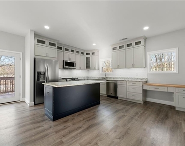 450 Oliver Ridge Drive - Photo Thumbnail 36