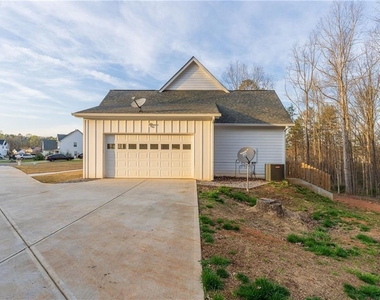450 Oliver Ridge Drive - Photo Thumbnail 68
