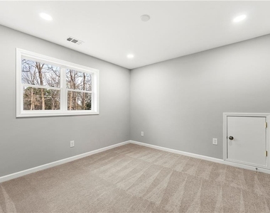 450 Oliver Ridge Drive - Photo Thumbnail 54