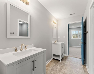 450 Oliver Ridge Drive - Photo Thumbnail 58