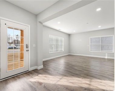 450 Oliver Ridge Drive - Photo Thumbnail 20