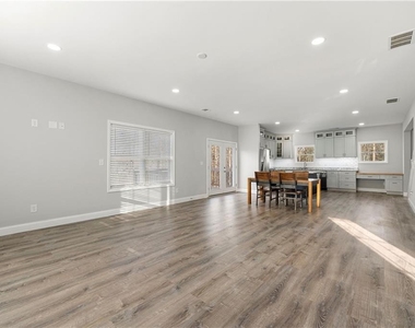 450 Oliver Ridge Drive - Photo Thumbnail 27