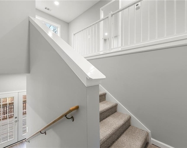 450 Oliver Ridge Drive - Photo Thumbnail 52