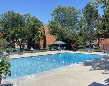 4400 W Lake Avenue - Photo Thumbnail 17