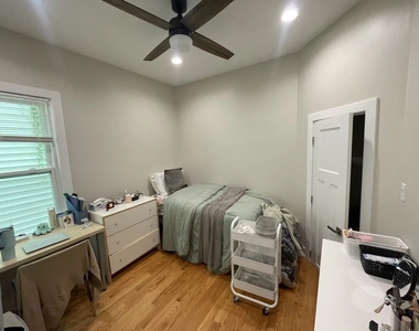 1119 Garnett Place - Photo Thumbnail 11