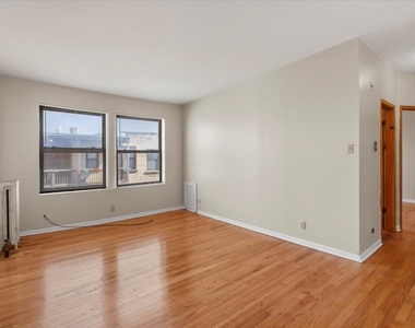 1934 E 74th Street - Photo Thumbnail 2