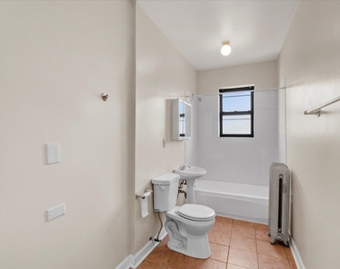 1934 E 74th Street - Photo Thumbnail 7