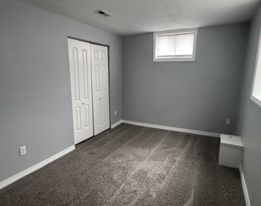 264 17th Avenue - Photo Thumbnail 6