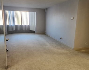 606 E Woodland Park Avenue - Photo Thumbnail 4